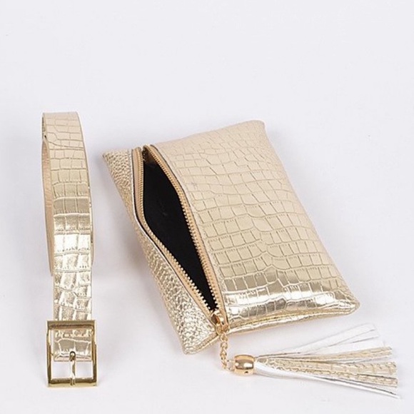 Silver Croc Fanny Pack Belt - Picture 3 of 4